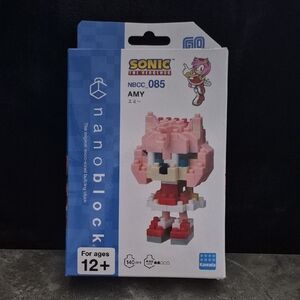 Sonic the Hedgehog Amy Building Set